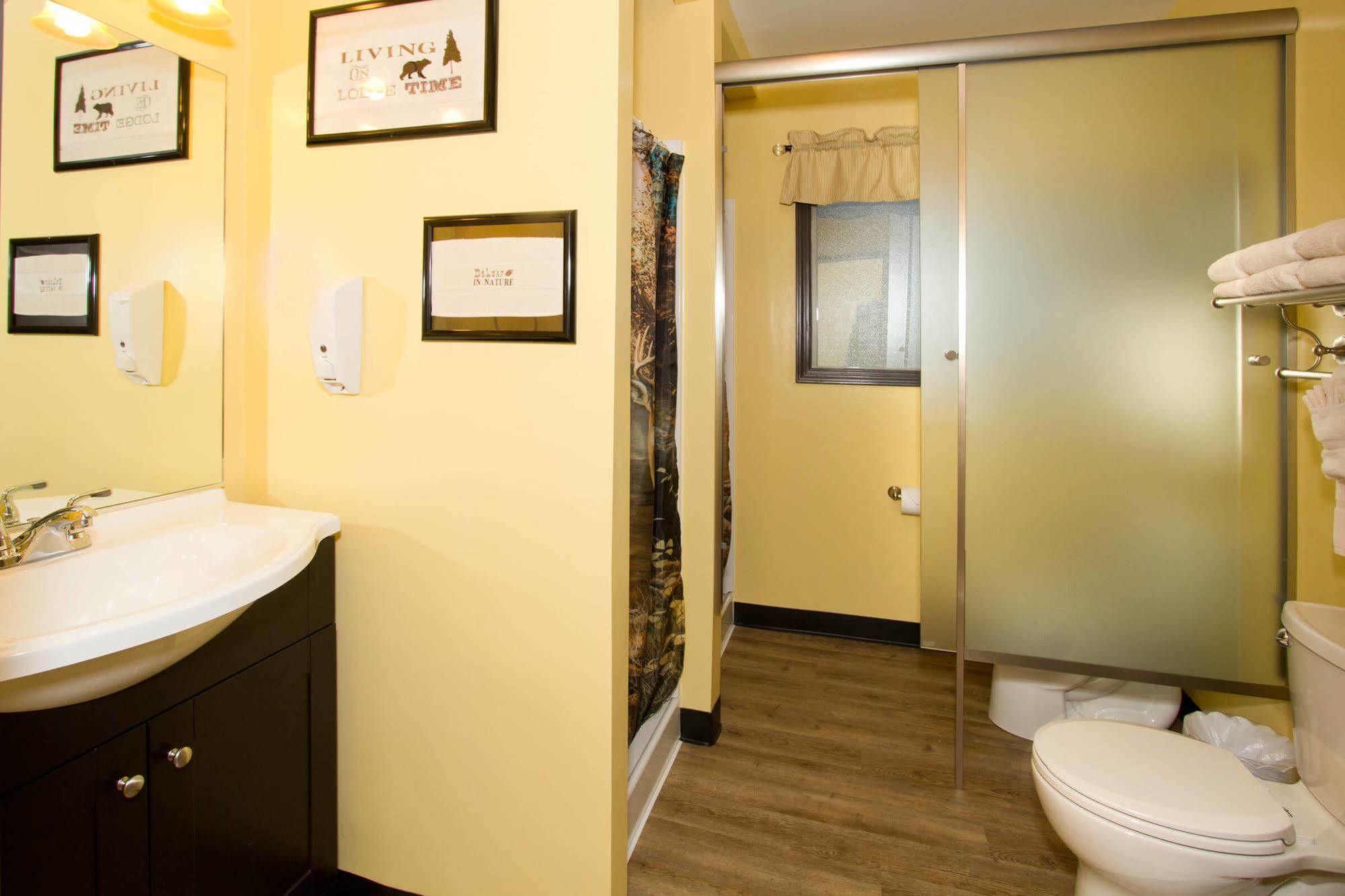 Moderne Mammoth Lakes